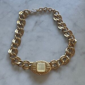 Monet choker necklace